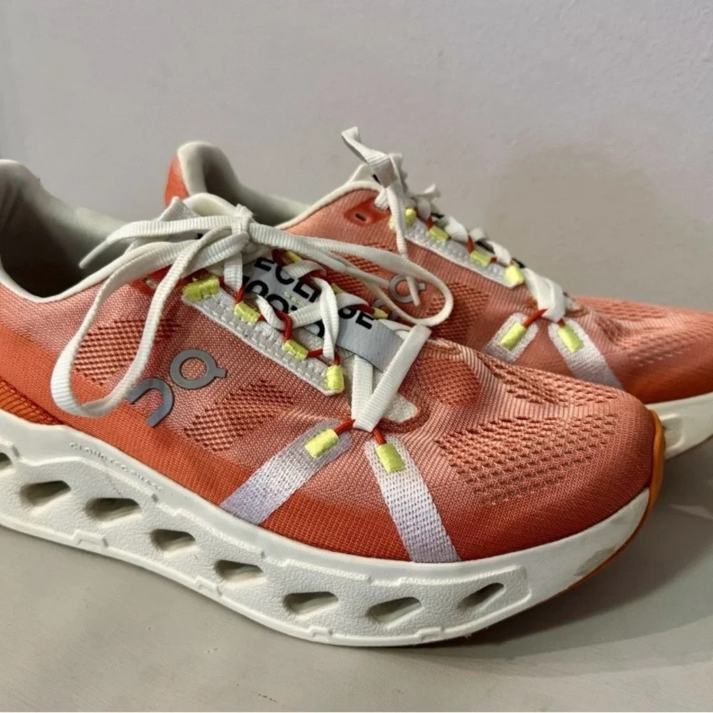 On CloudEclipse Flame Ivory Women’s Running shoes Size 8 - Picture 2 of 11